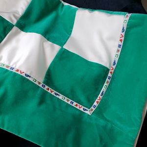 Perfect Christmas blanket for your little one.